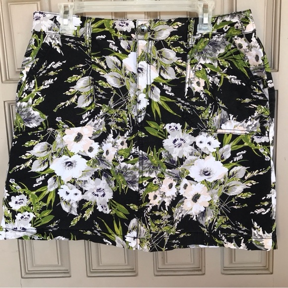 Croft & Barrow Skort Green/Black/White Sz12 Very Cute Shorts Under Skirt - Picture 6 of 6